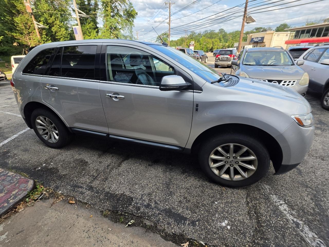 Lincoln MKX AWD 4dr 2013