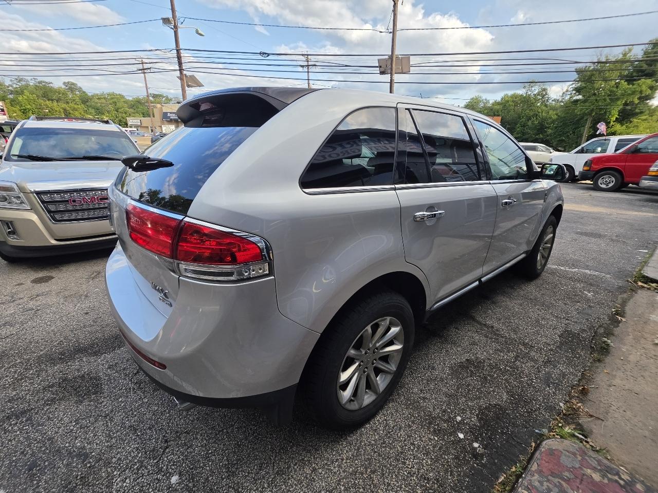 Lincoln MKX AWD 4dr 2013
