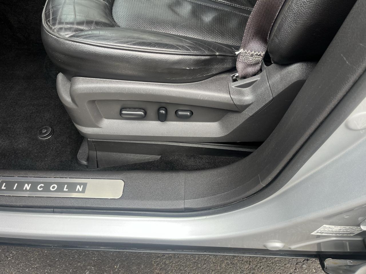 Lincoln MKX AWD 4dr 2013