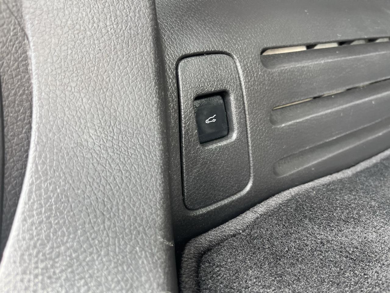 Lincoln MKX AWD 4dr 2013