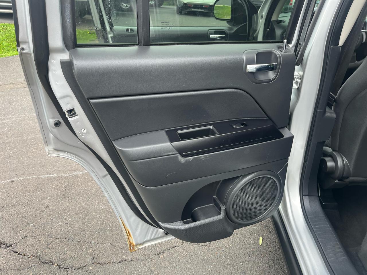 Jeep Compass  2011