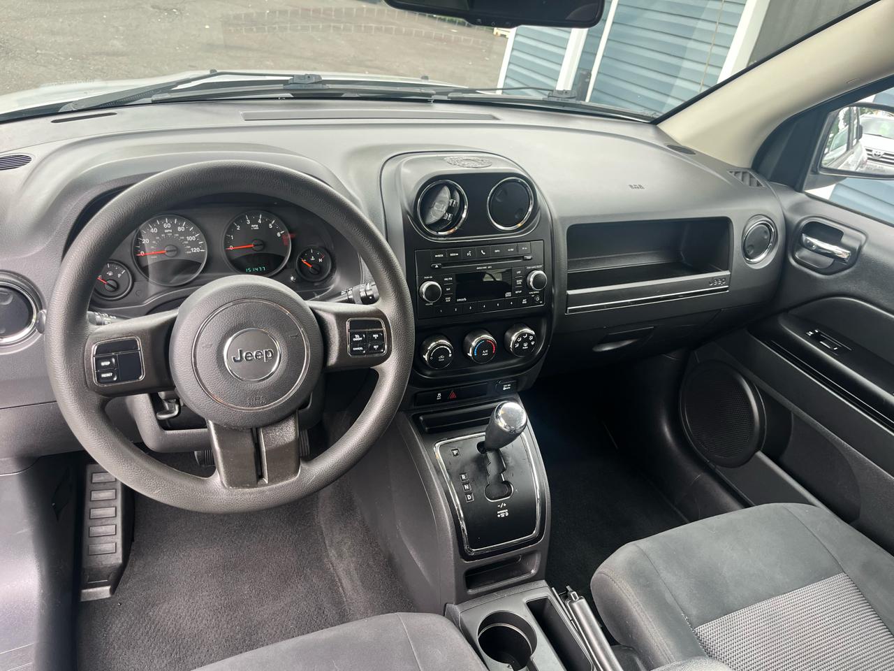 Jeep Compass  2011