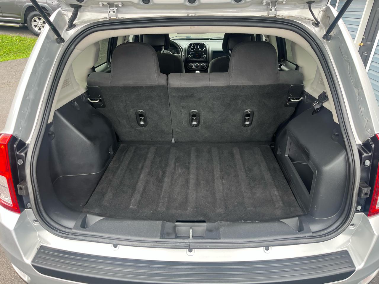 Jeep Compass  2011