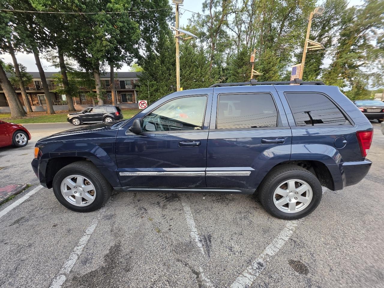Jeep Grand Cherokee 4WD 4dr Laredo 2010