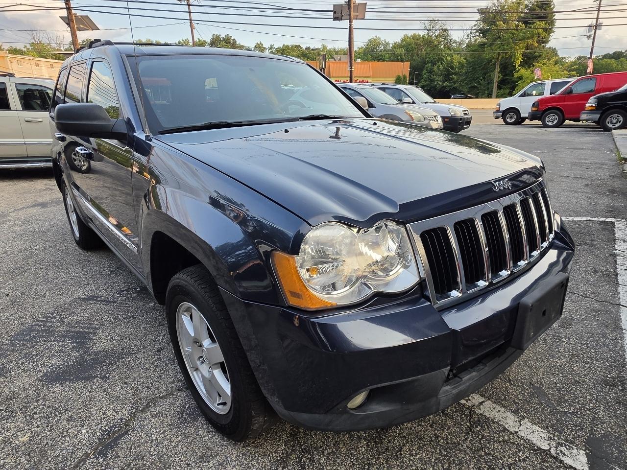 Jeep Grand Cherokee 4WD 4dr Laredo 2010