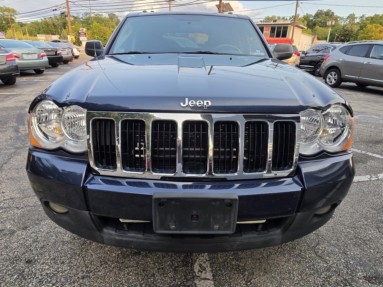 Jeep Grand Cherokee 4WD 4dr Laredo 2010
