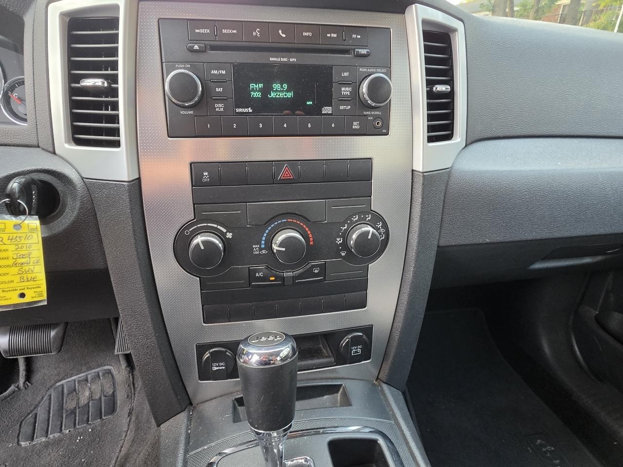 Jeep Grand Cherokee 4WD 4dr Laredo 2010