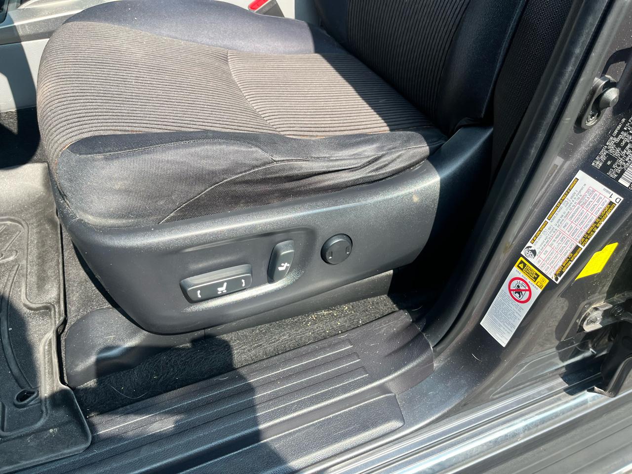 Toyota 4Runner 4WD 4dr V6 Limited (Natl) 2012