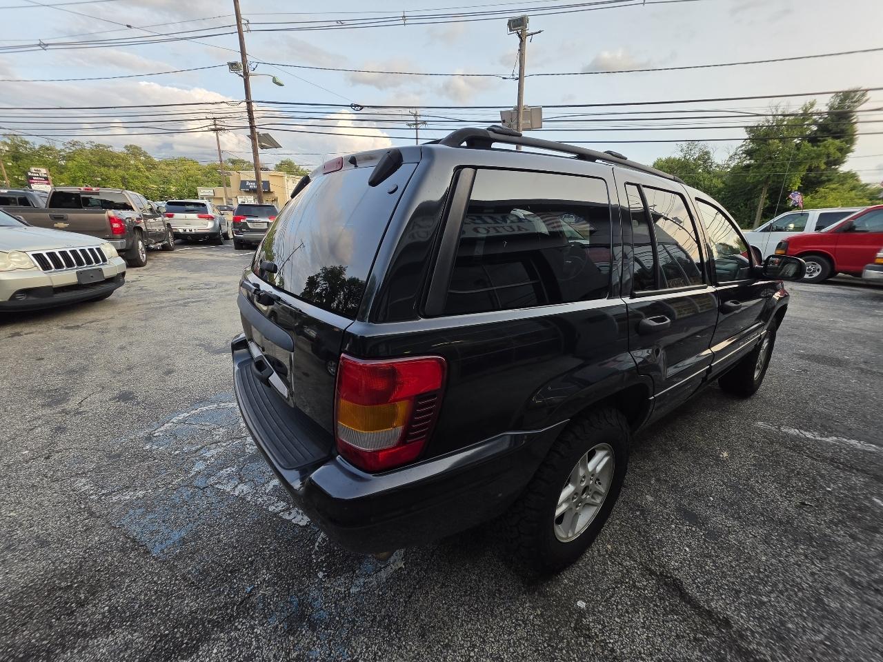 Jeep Grand Cherokee 4dr Laredo 4WD 2004