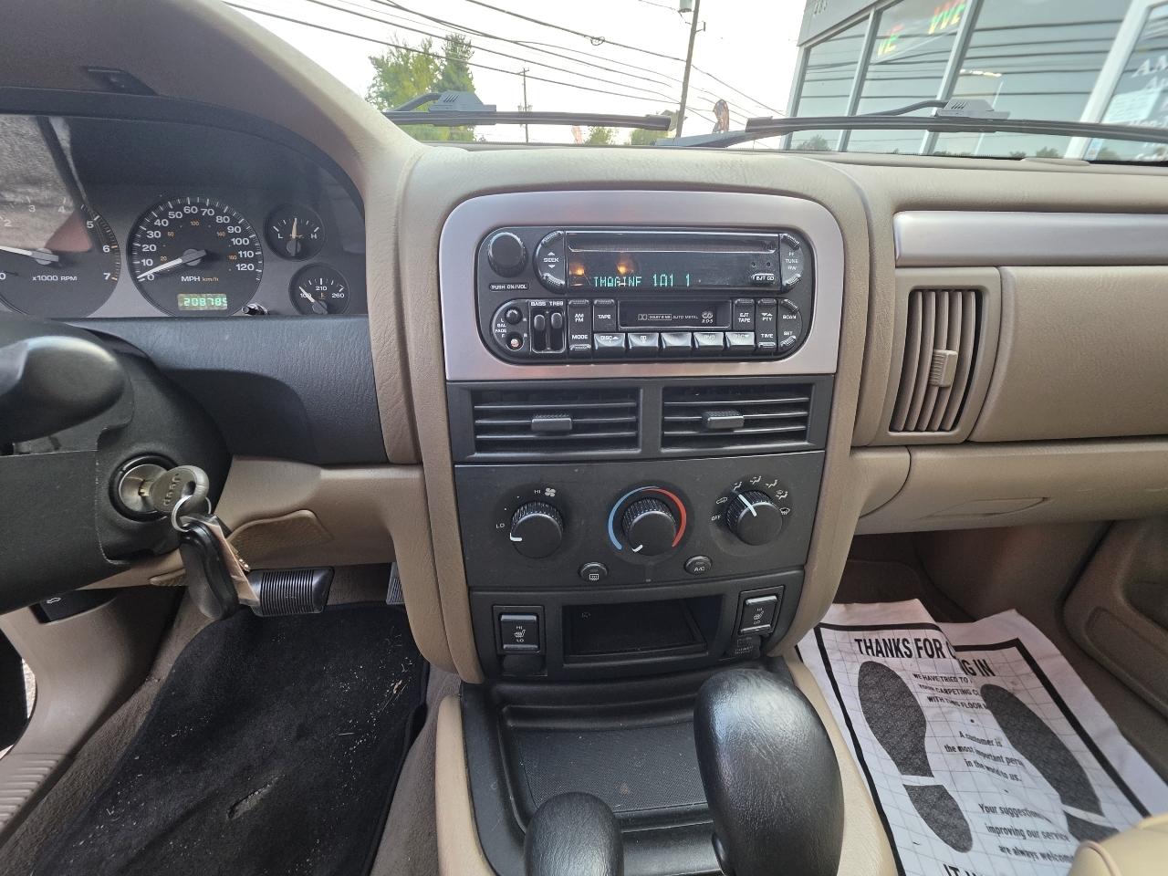 Jeep Grand Cherokee 4dr Laredo 4WD 2004