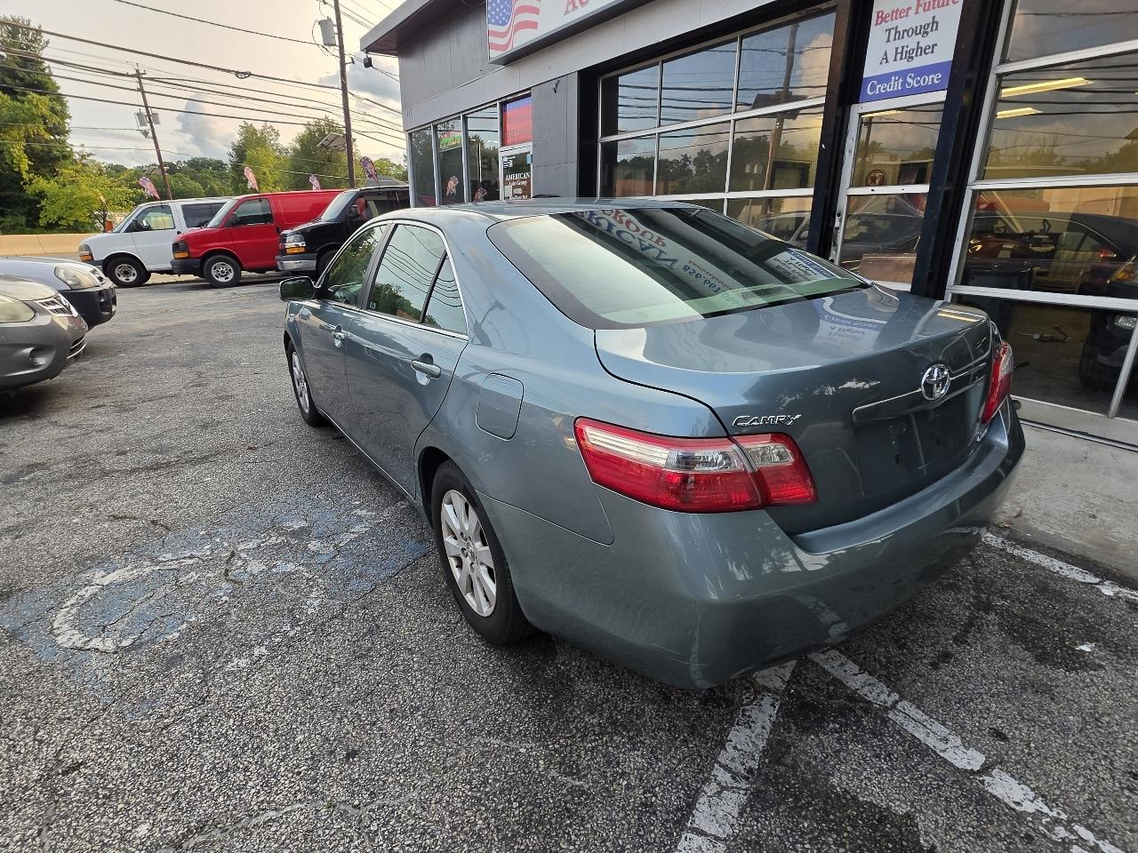 Toyota Camry 4dr Sdn I4 Auto LE (Natl) 2008