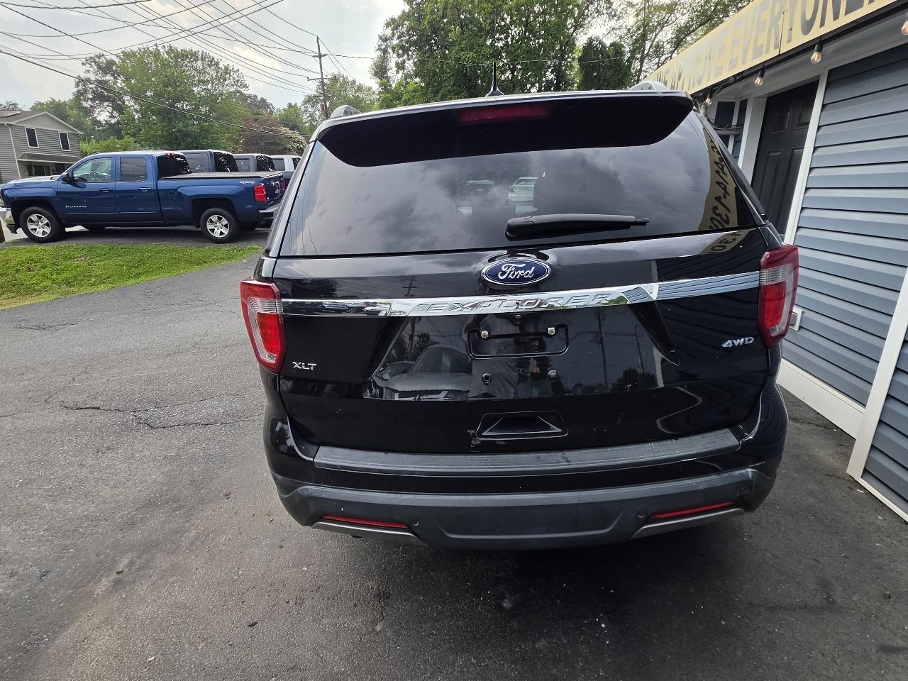 Ford Explorer XLT 4WD 2019