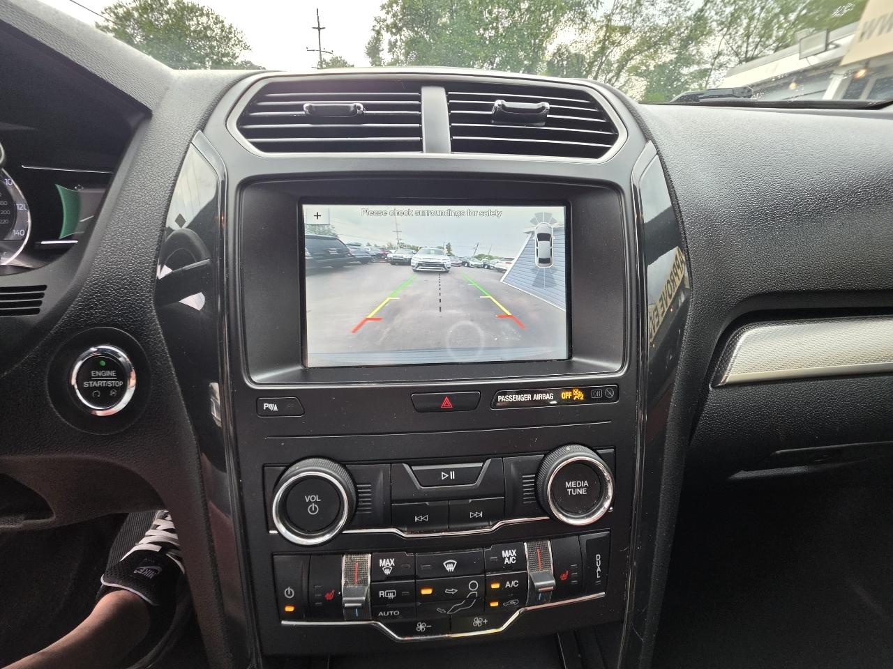 Ford Explorer XLT 4WD 2019