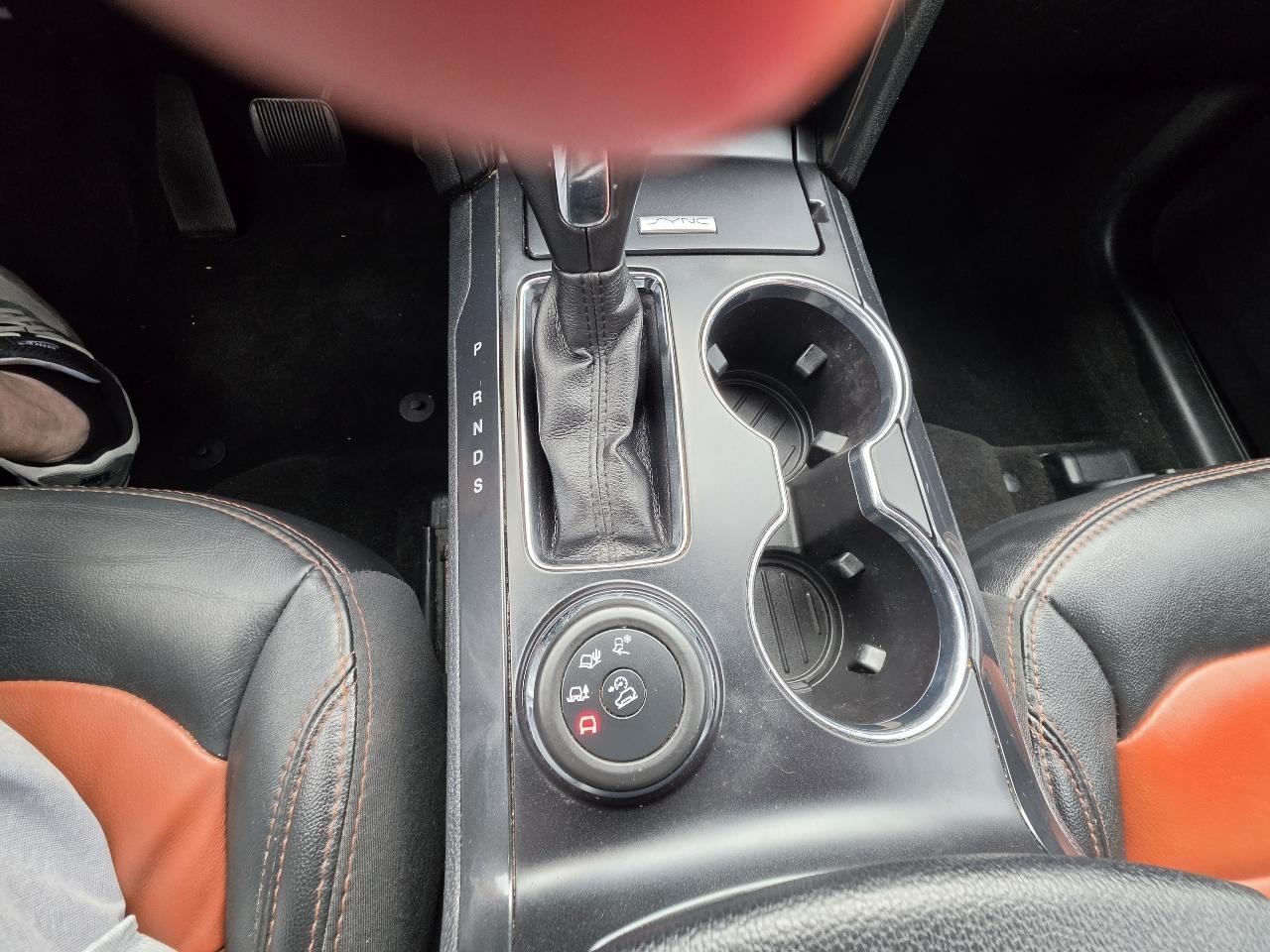 Ford Explorer XLT 4WD 2019