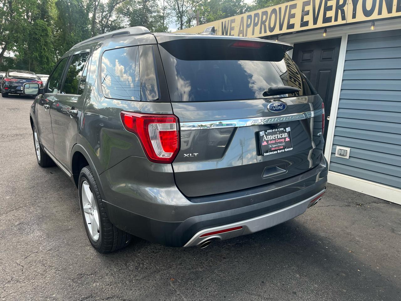 Ford Explorer 4WD 4dr XLT 2016