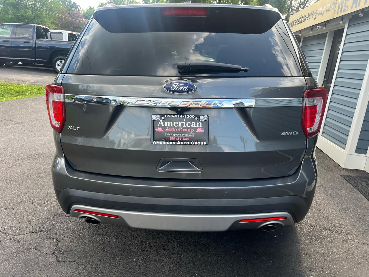 Ford Explorer 4WD 4dr XLT 2016