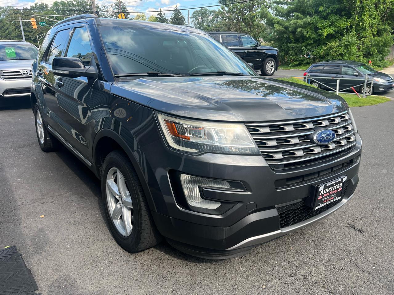 Ford Explorer 4WD 4dr XLT 2016