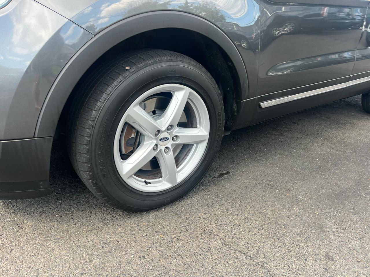 Ford Explorer 4WD 4dr XLT 2016