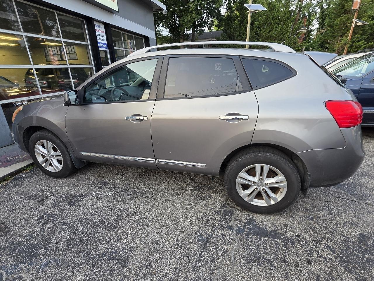 Nissan Rogue AWD 4dr SV 2013