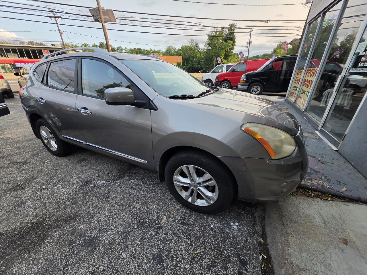 Nissan Rogue AWD 4dr SV 2013