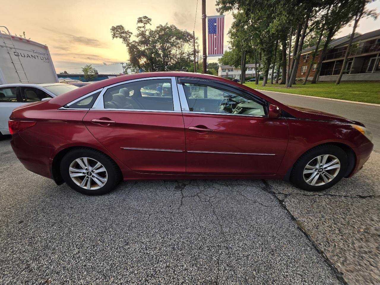 Hyundai Sonata 4dr Sdn 2.4L Auto GLS PZEV *Ltd Avail* 2013