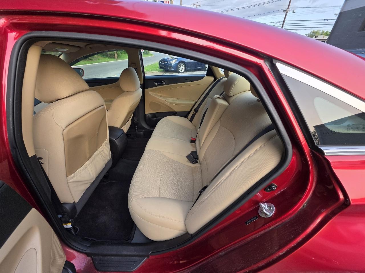Hyundai Sonata 4dr Sdn 2.4L Auto GLS PZEV *Ltd Avail* 2013