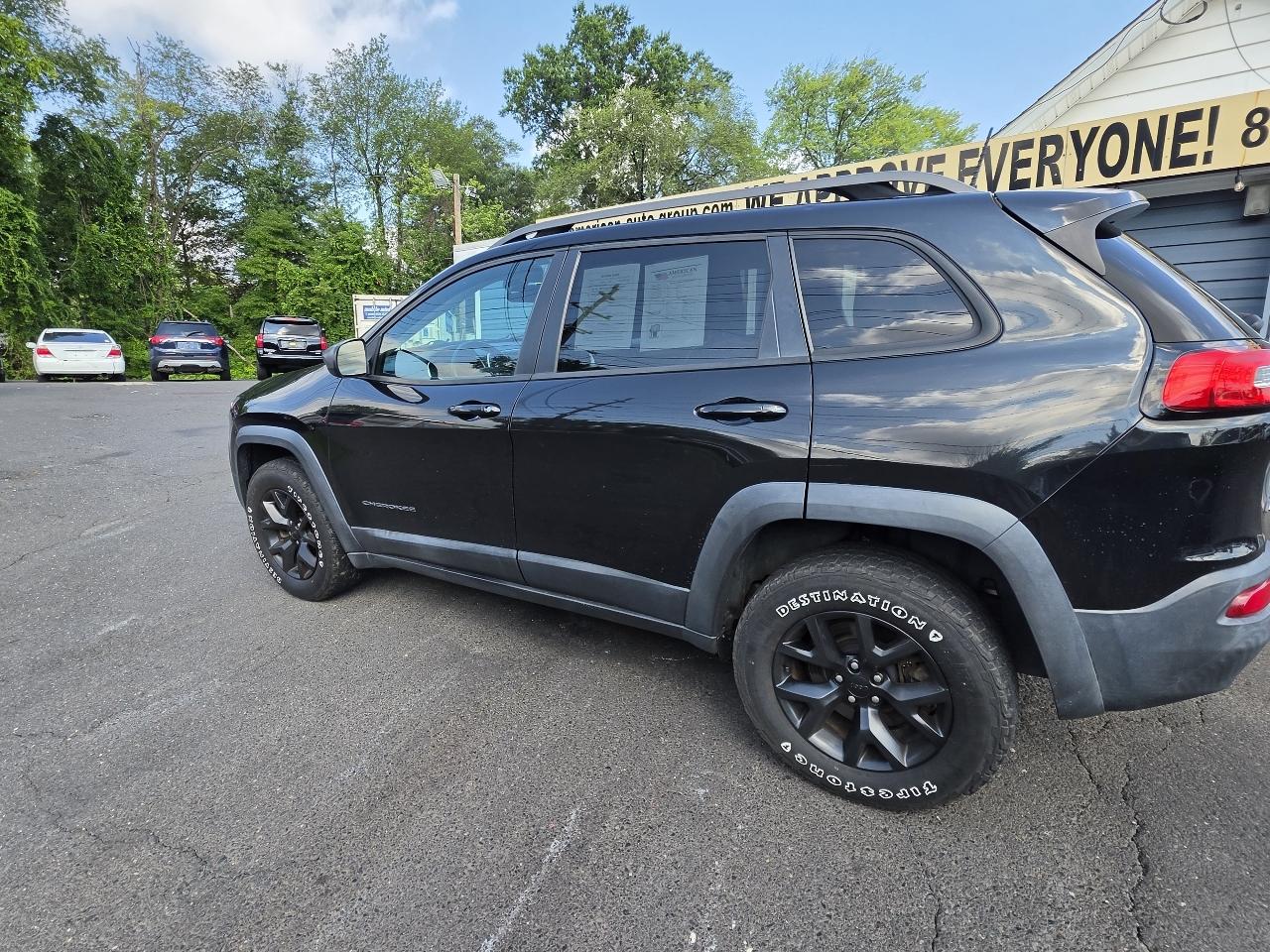 Jeep Cherokee 4WD 4dr Trailhawk 2016