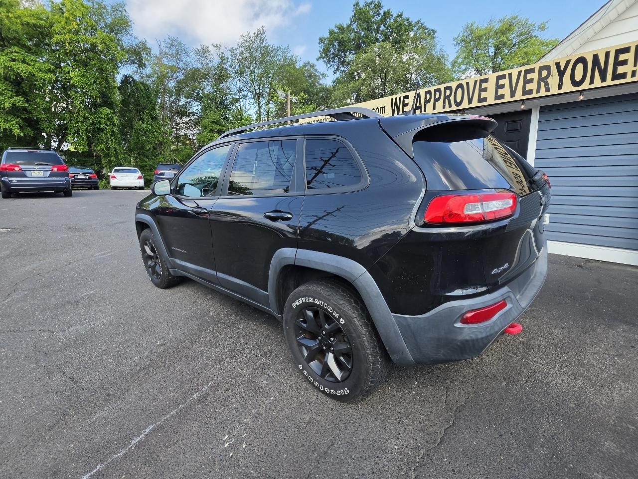 Jeep Cherokee 4WD 4dr Trailhawk 2016