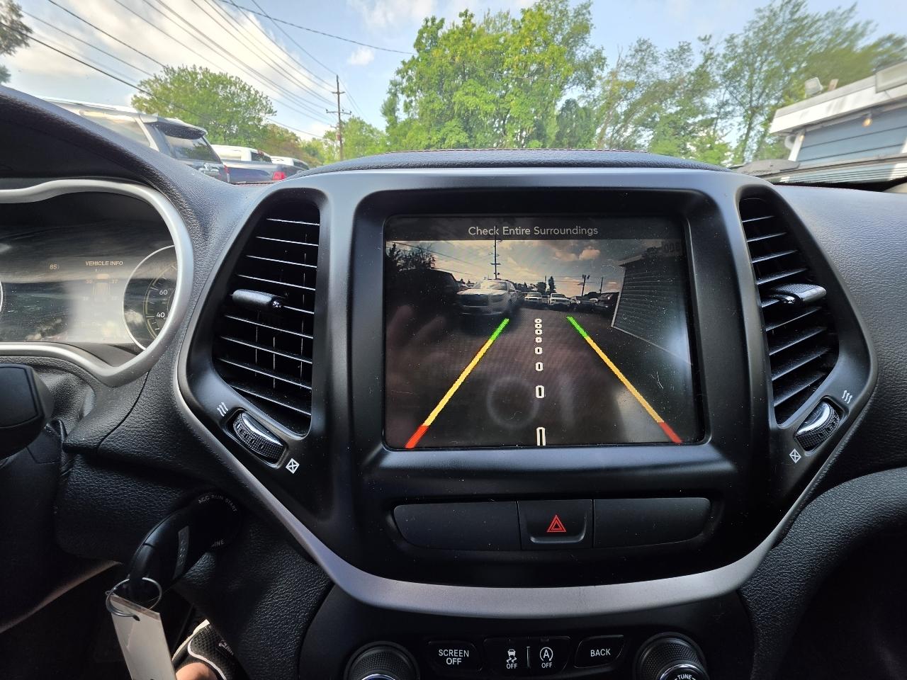 Jeep Cherokee 4WD 4dr Trailhawk 2016