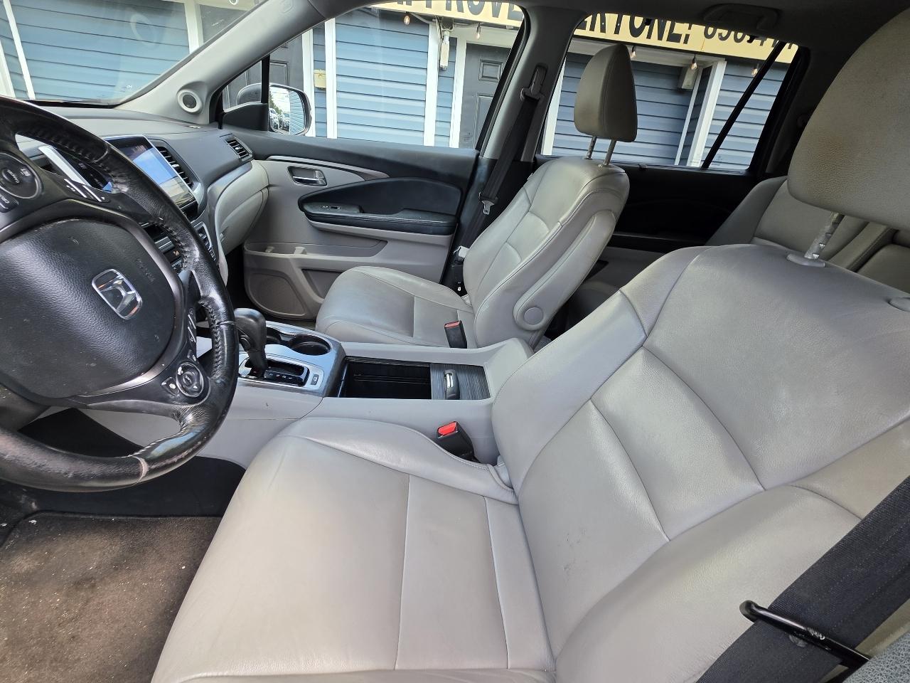 Honda Pilot AWD 4dr EX-L w/RES 2016
