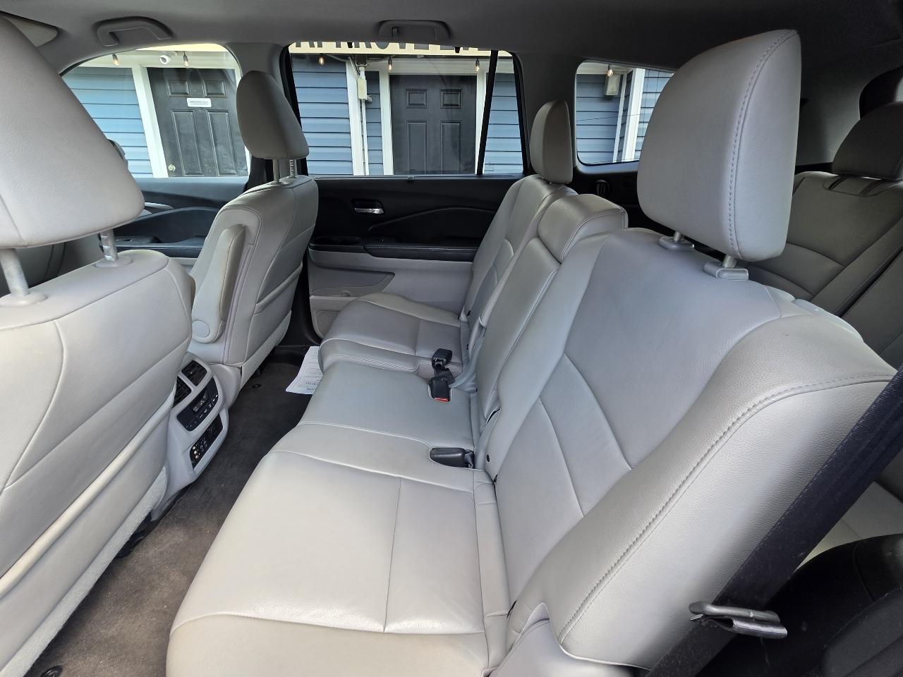 Honda Pilot AWD 4dr EX-L w/RES 2016
