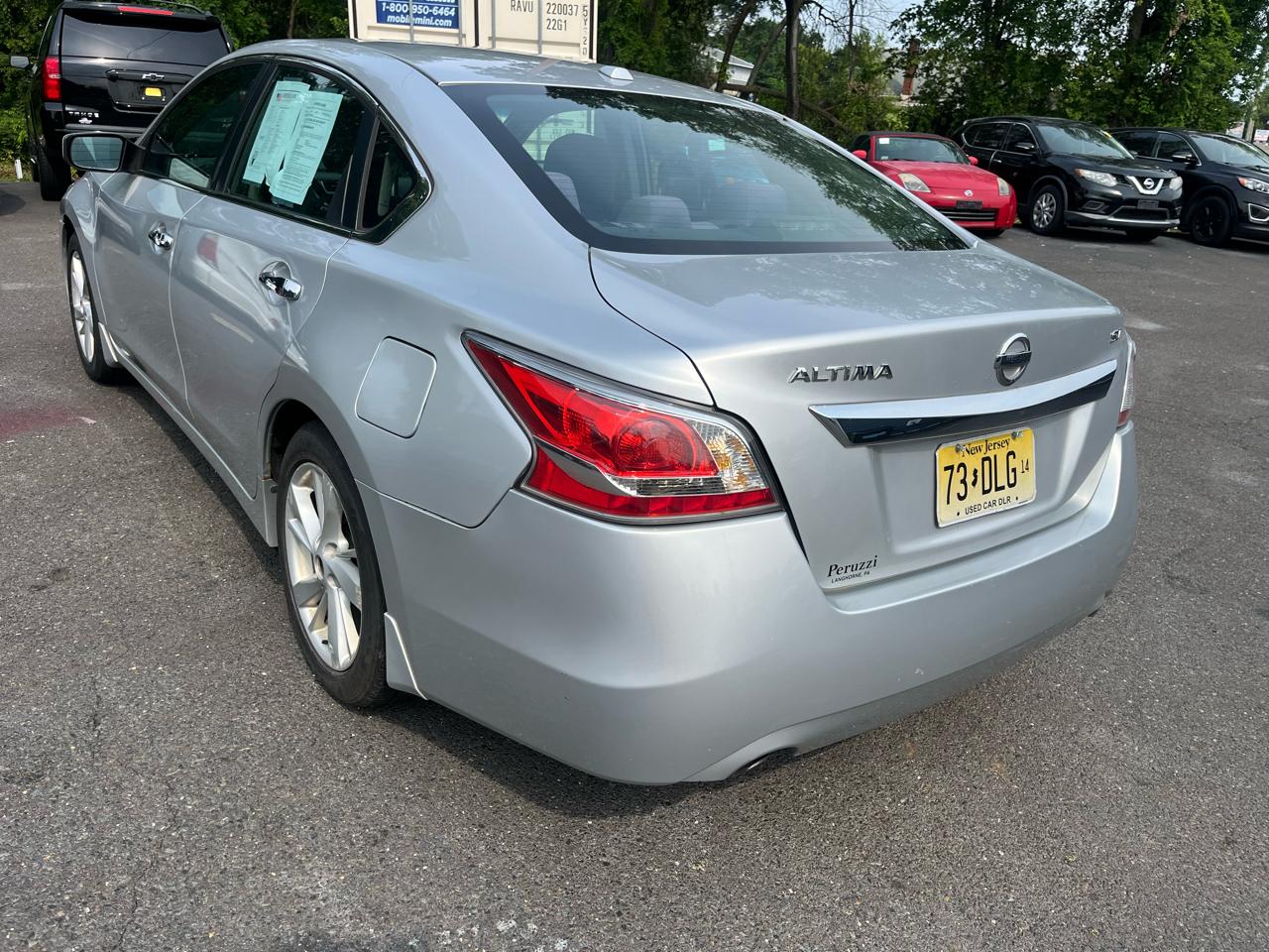 Nissan Altima 4dr Sdn I4 2.5 SV 2015