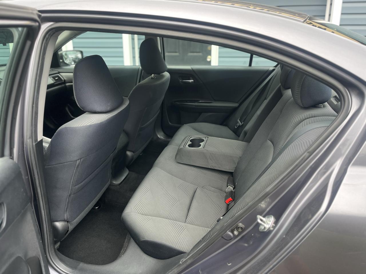 Honda Accord Sedan 4dr I4 CVT LX 2015