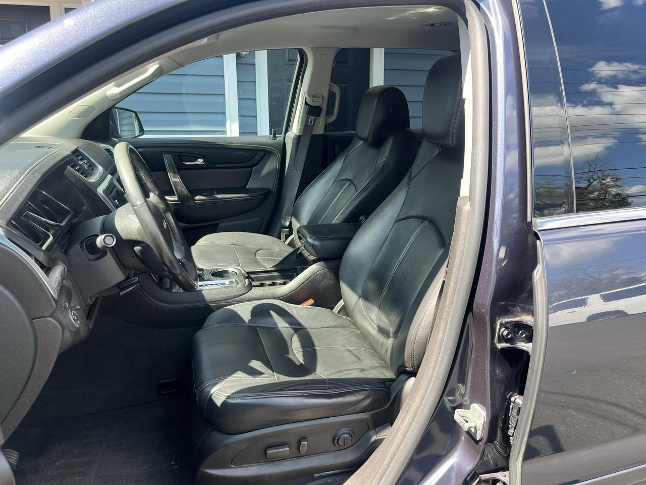 GMC Acadia AWD 4dr SLT w/SLT-1 2013