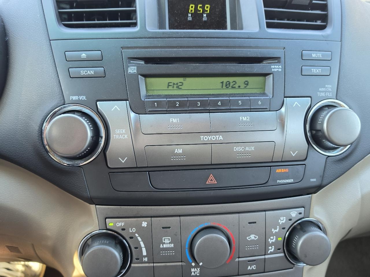 Toyota Highlander 4WD 4dr Base (Natl) 2008