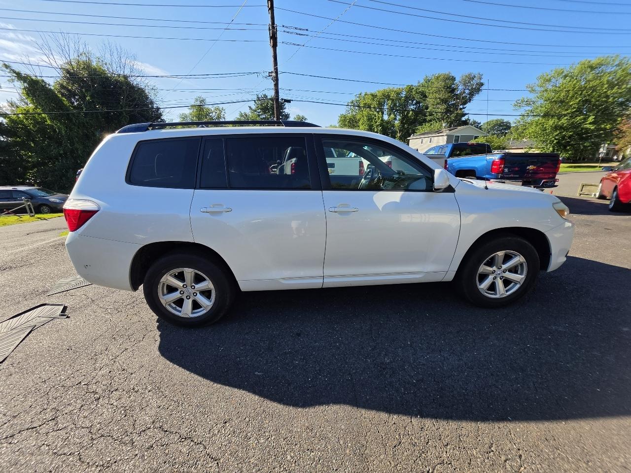 Toyota Highlander 4WD 4dr Base (Natl) 2008