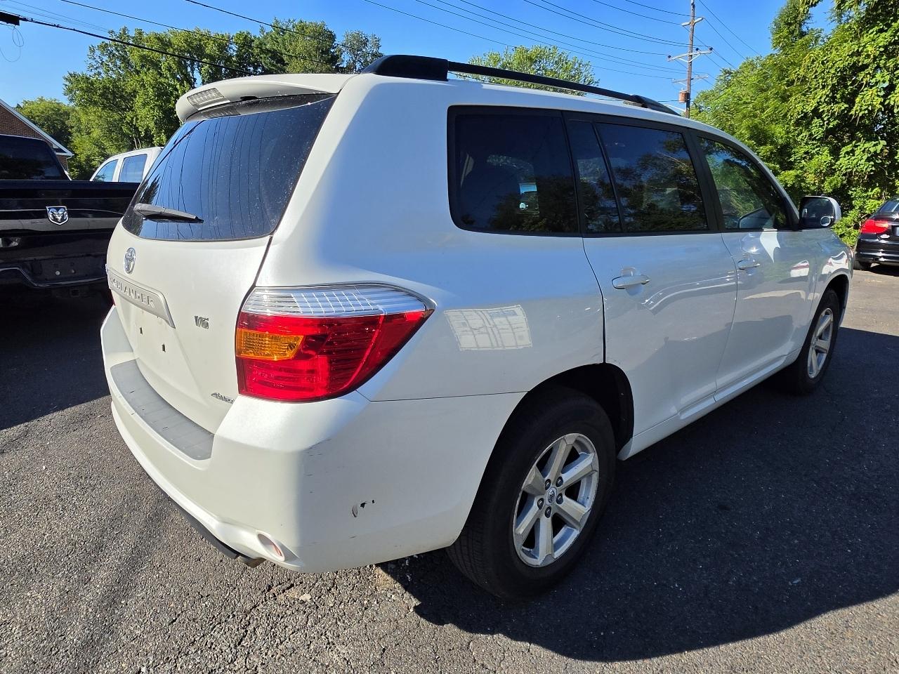 Toyota Highlander 4WD 4dr Base (Natl) 2008