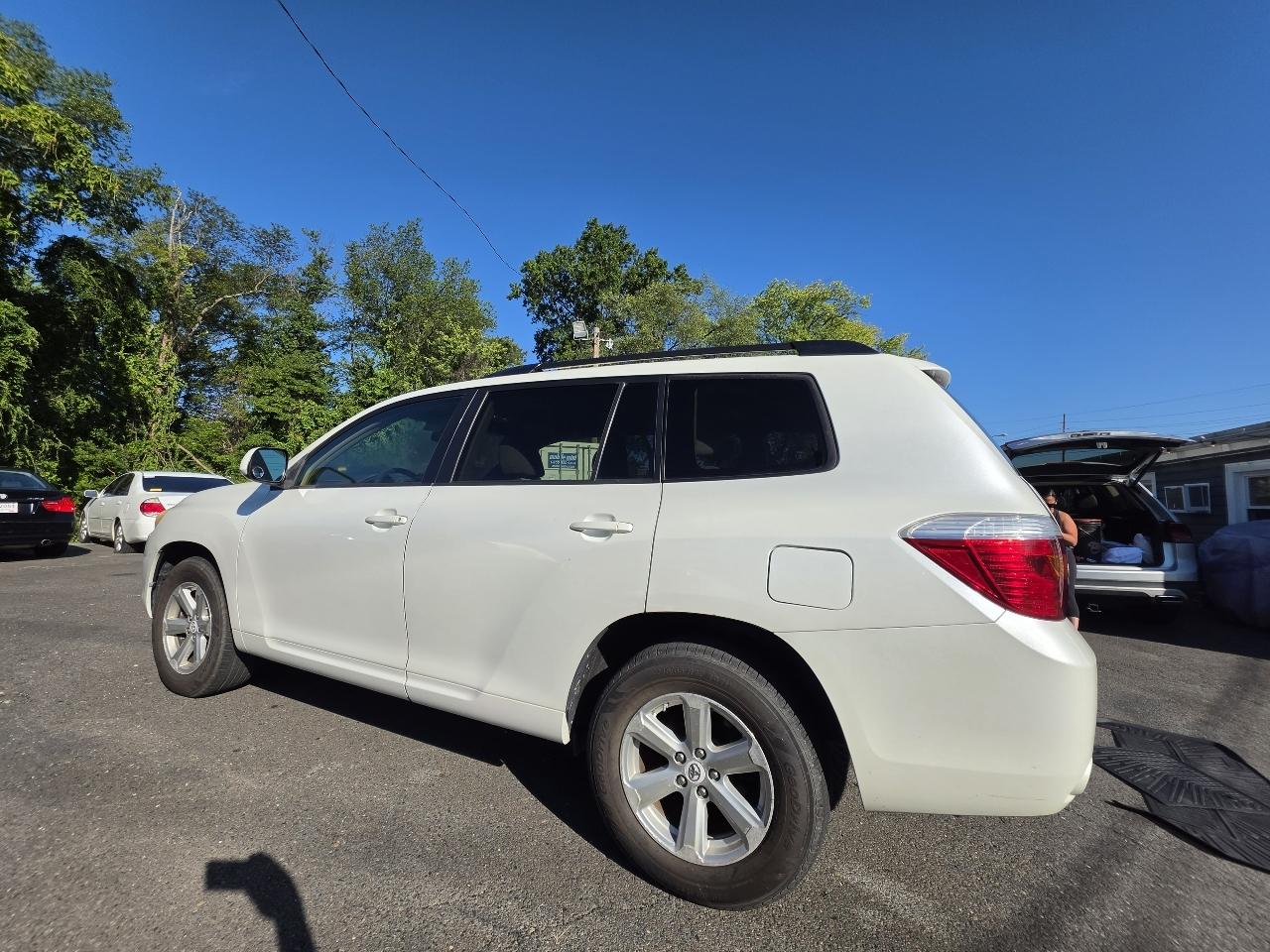 Toyota Highlander 4WD 4dr Base (Natl) 2008