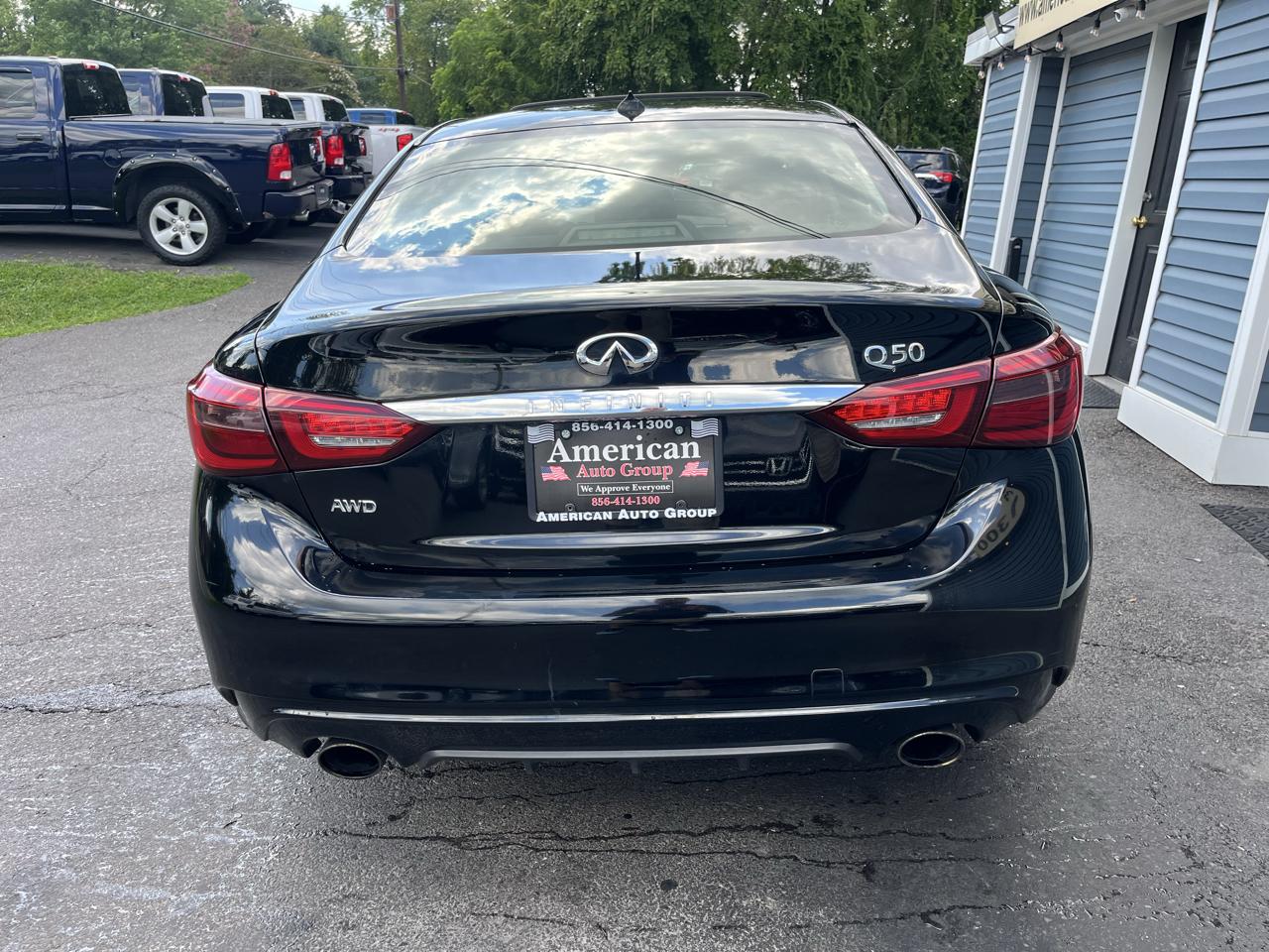 Infiniti Q50 3.0t LUXE AWD 2018