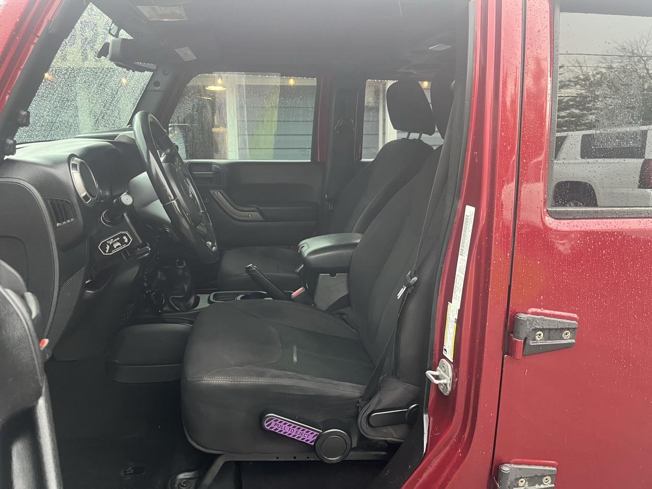 Jeep Wrangler Unlimited 4WD 4dr Sport 2013
