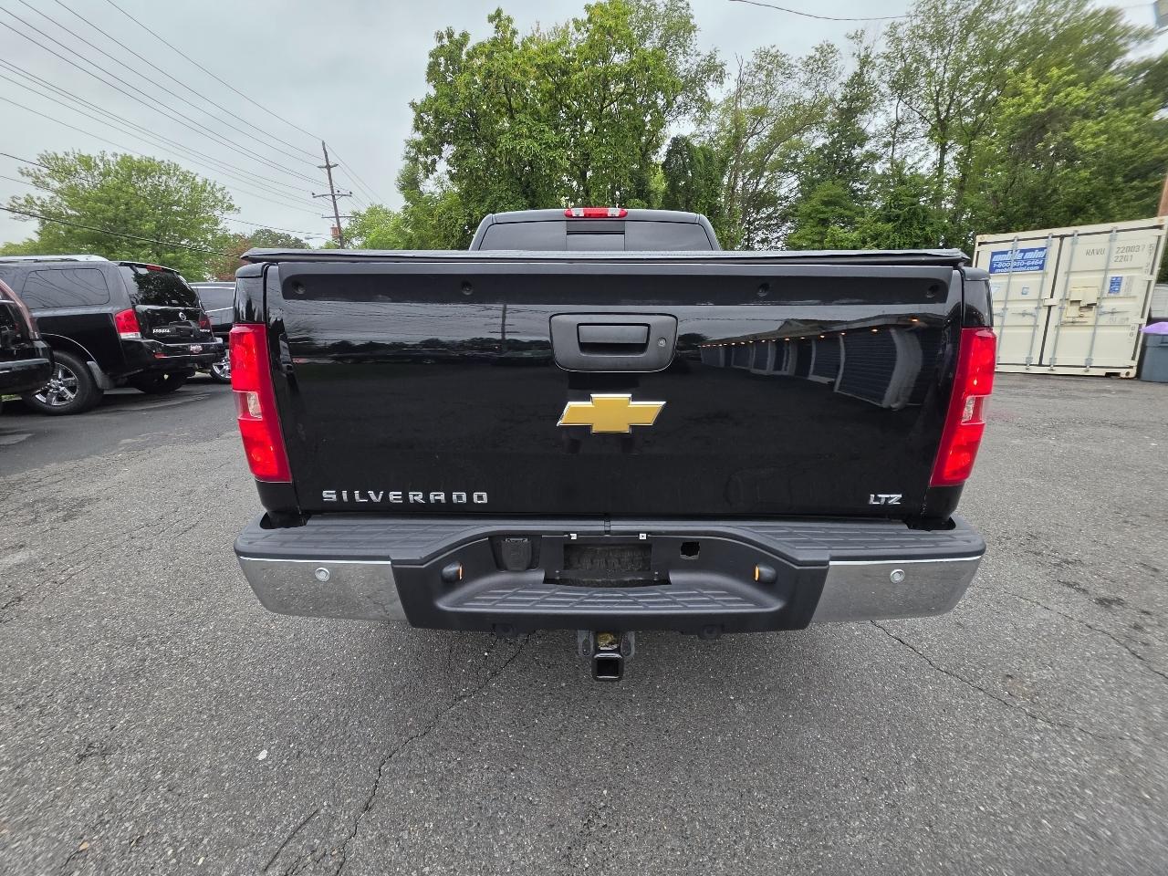 Chevrolet Silverado 1500 4WD Ext Cab 143.5" LTZ 2013