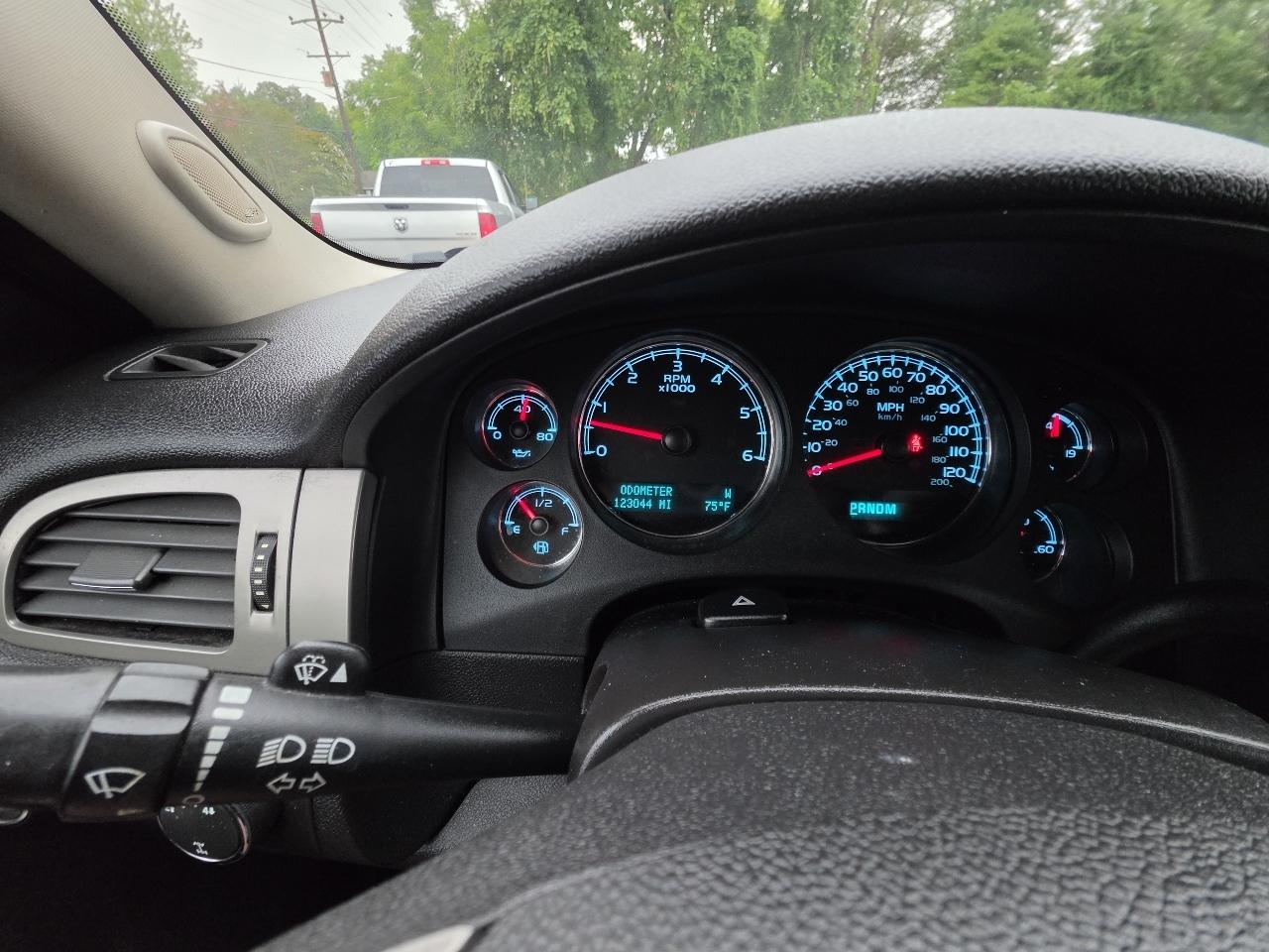 Chevrolet Silverado 1500 4WD Ext Cab 143.5" LTZ 2013