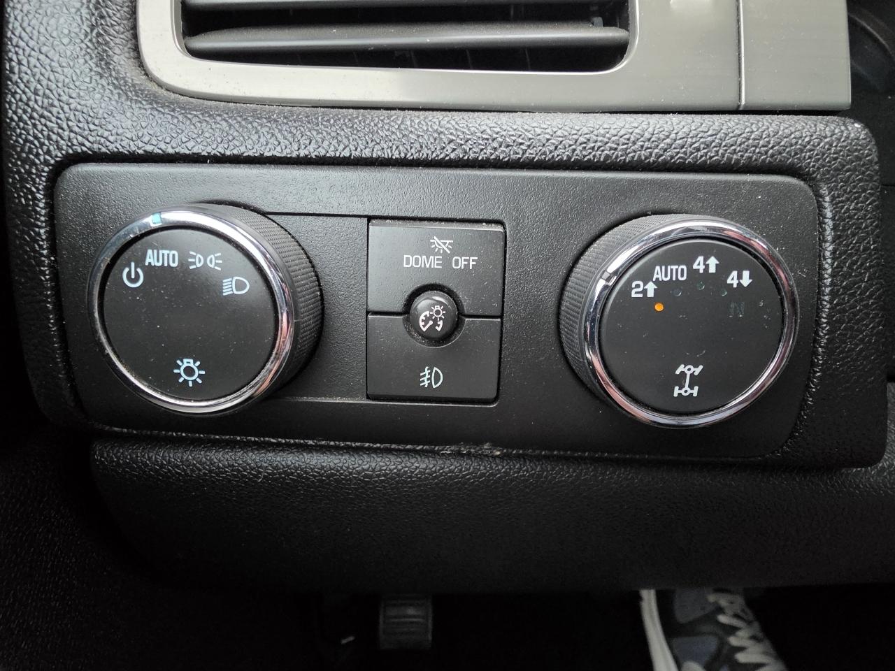 Chevrolet Silverado 1500 4WD Ext Cab 143.5" LTZ 2013