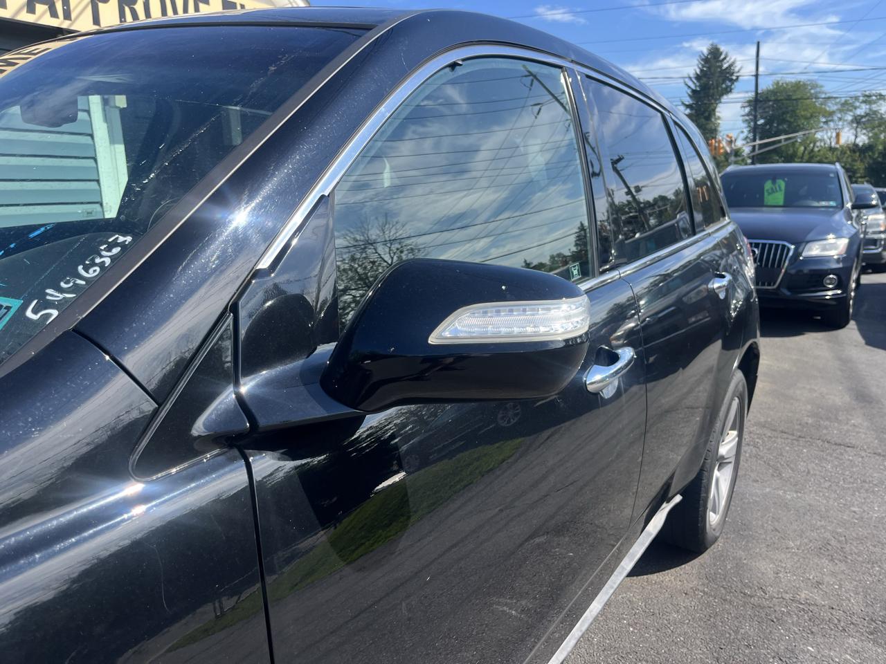Acura MDX AWD 4dr 2011