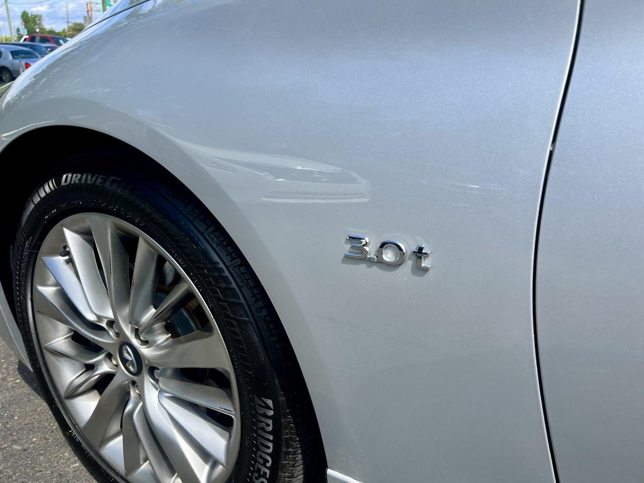 Infiniti Q50 3.0t LUXE AWD 2019