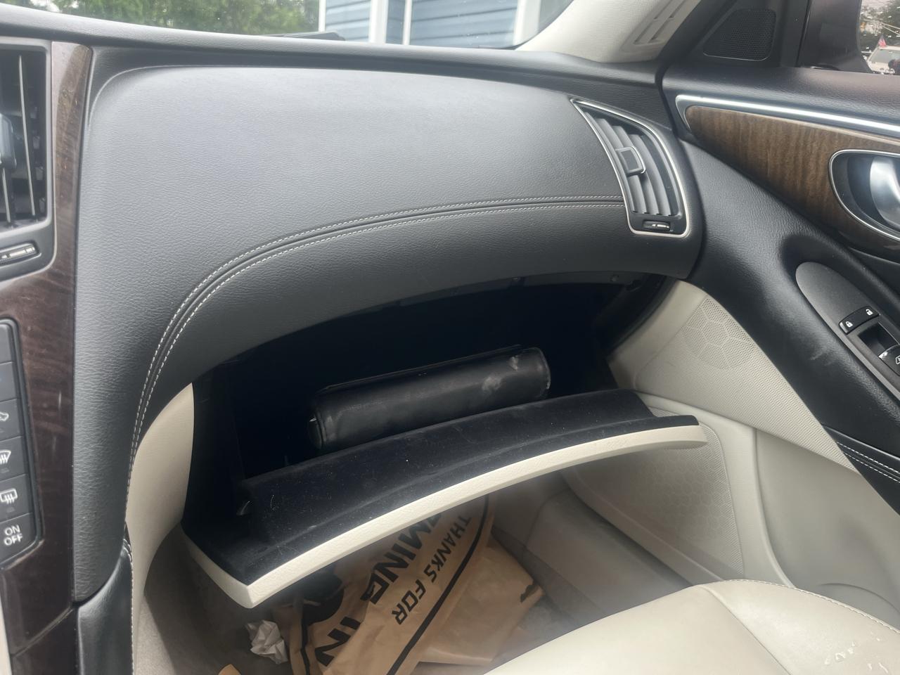 Infiniti Q50 3.0t LUXE AWD 2019