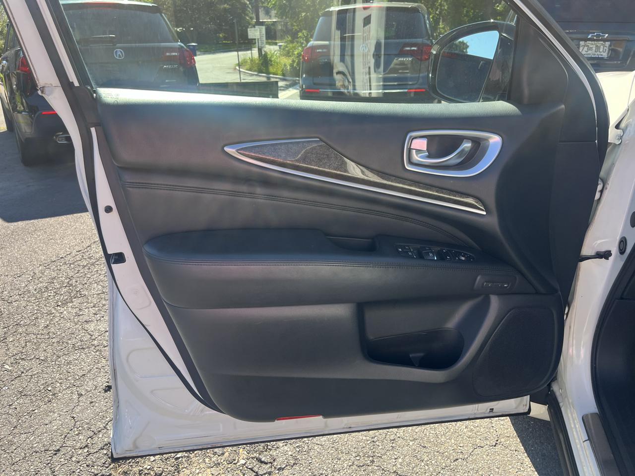 Infiniti QX60 AWD 4dr 2015
