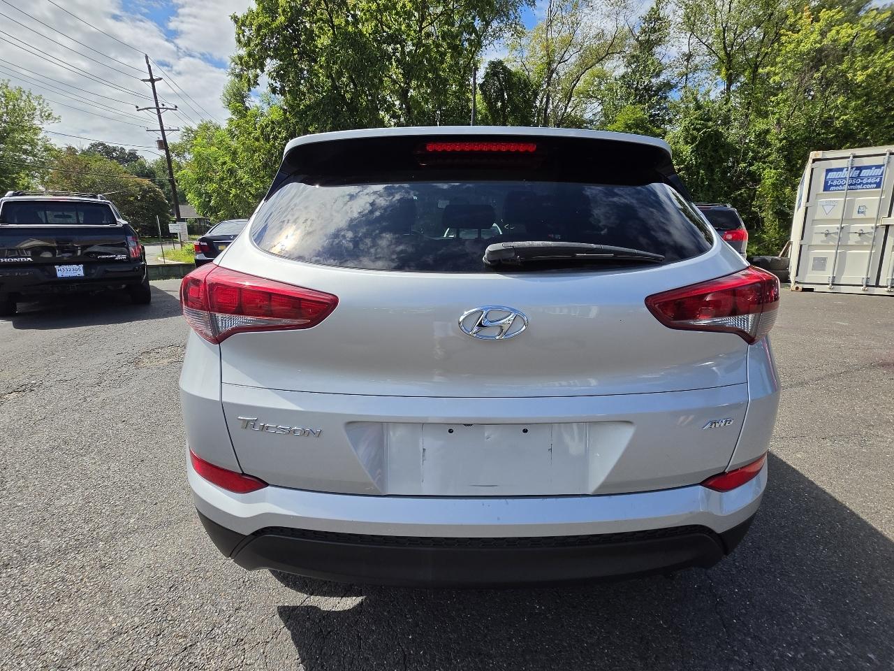 Hyundai Tucson AWD 4dr SE 2016