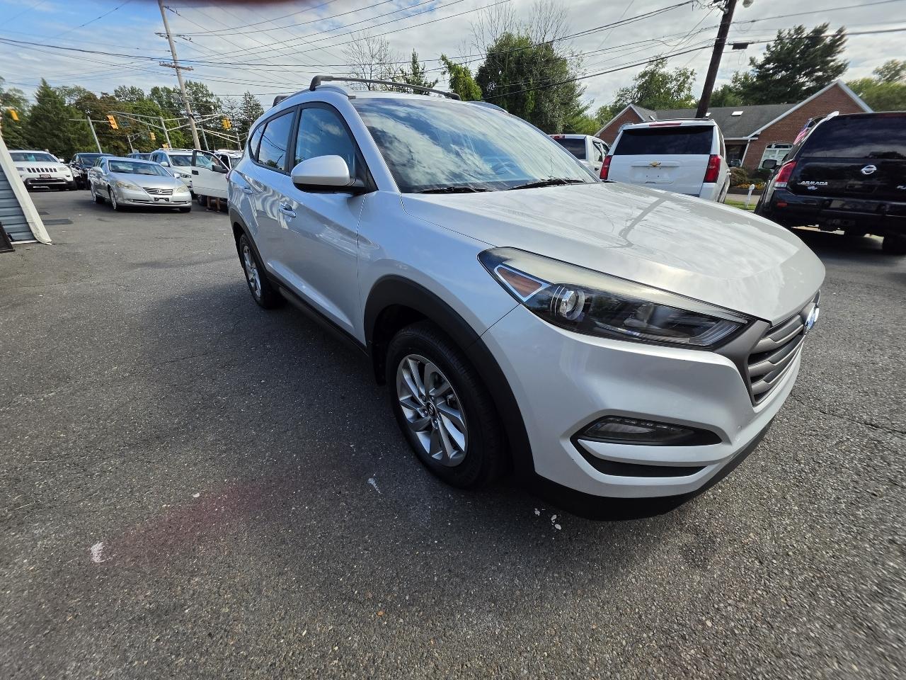 Hyundai Tucson AWD 4dr SE 2016