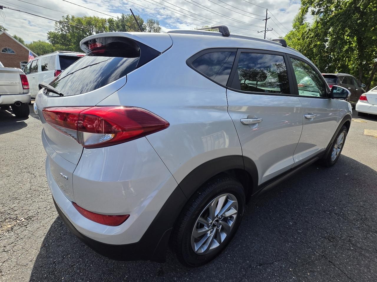 Hyundai Tucson AWD 4dr SE 2016